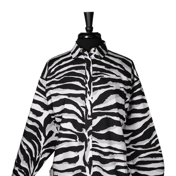 Express Women's Shirt Button Up Animal Print Stretch Oversized Boyfriend Top S - Picture 4 of 8